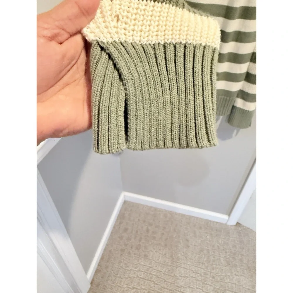 Aerie Bistro Striped Knit Sweater Women's Medium Oversize Olive Rolled Neckline‎